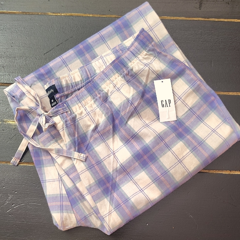 GAP- WOMEN'S PAJAMAS PANTS Lavender and White Plaid Lounge Pants
